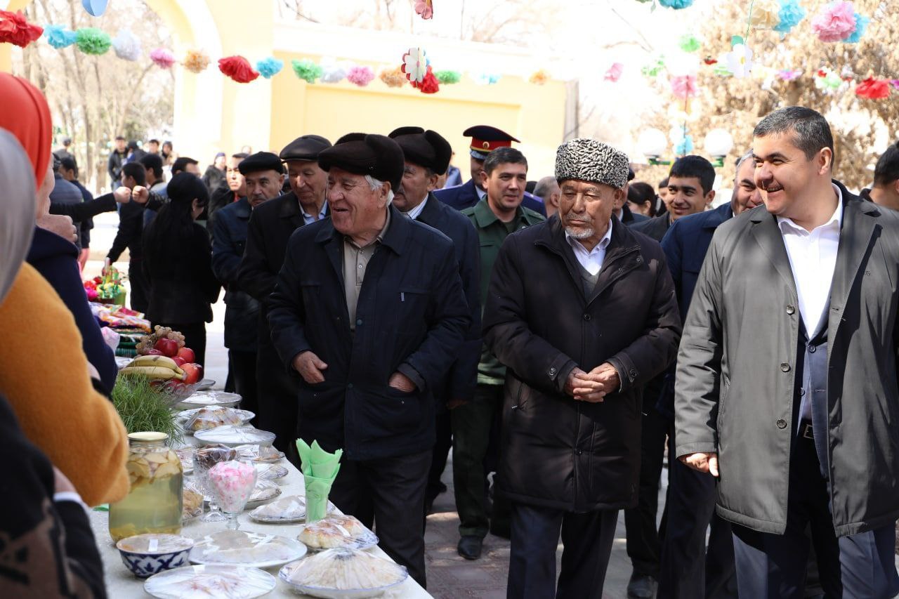 Gulinur popuri gurlan shahri 2016
